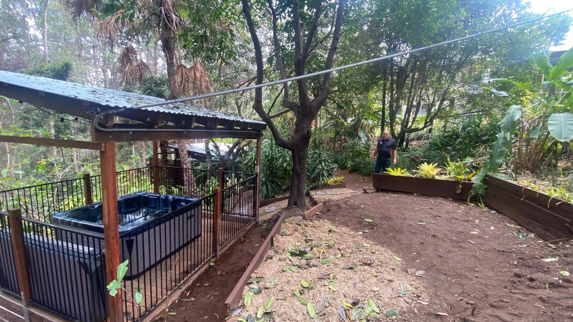 Sunshine Coast Cosy Cabin - Black Cockatoo Retreat Kiels Mountain